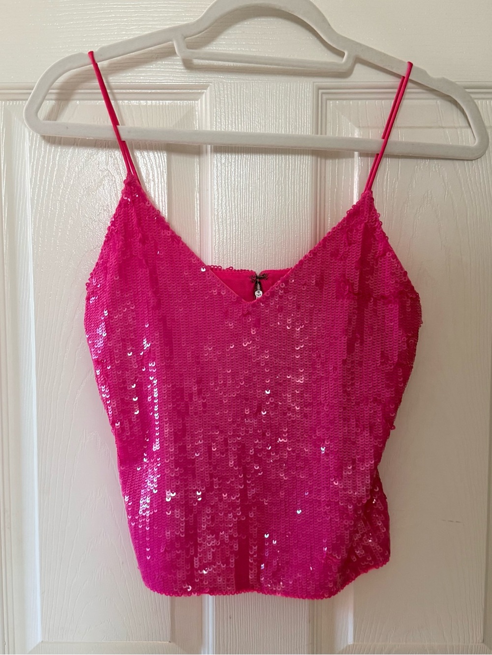 Alice + Olivia Delray Sequin Top